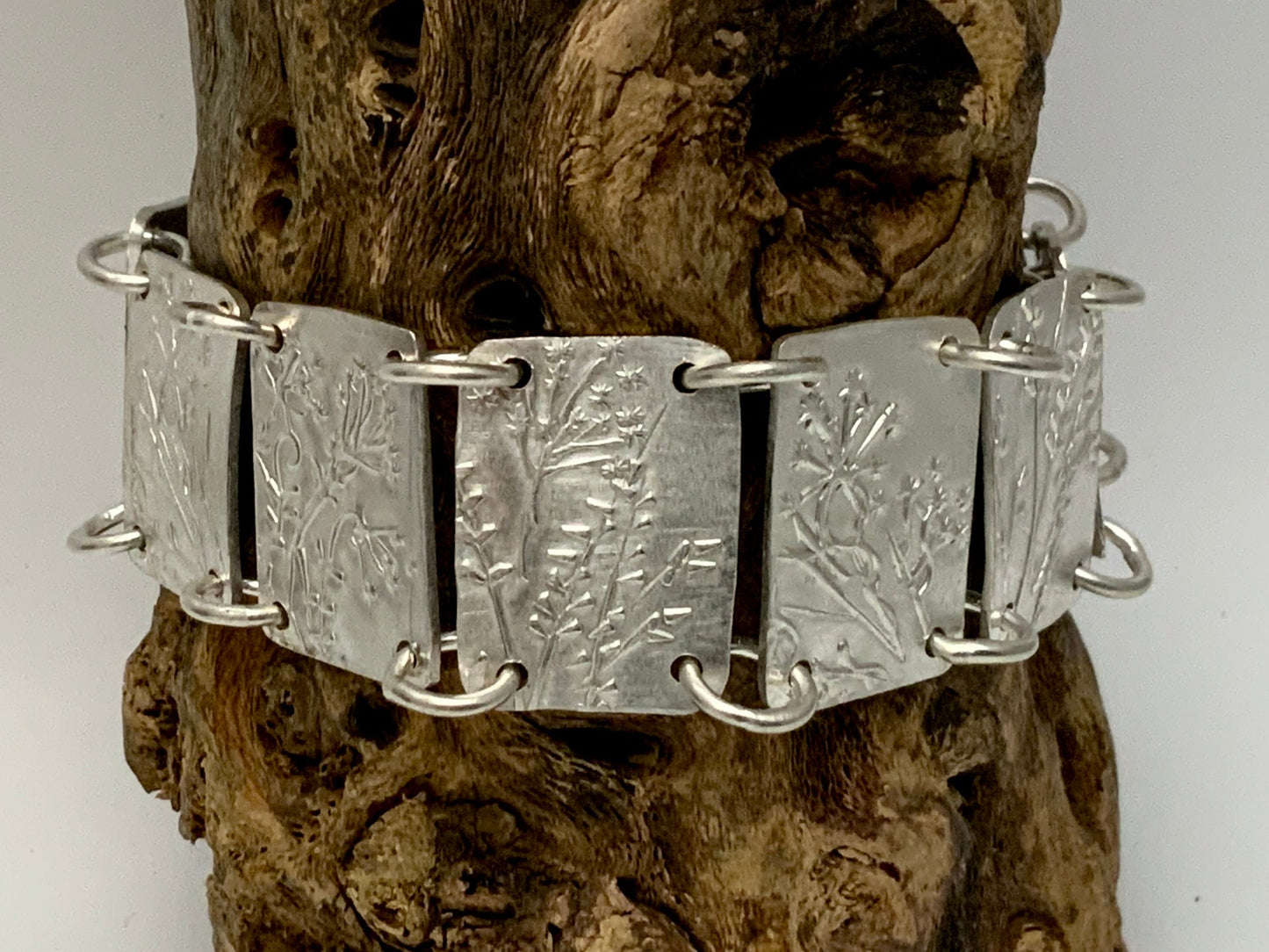 Wildflower Embossed Silver Link Bracelet with Matching Earrings - Evitts Creek Arts