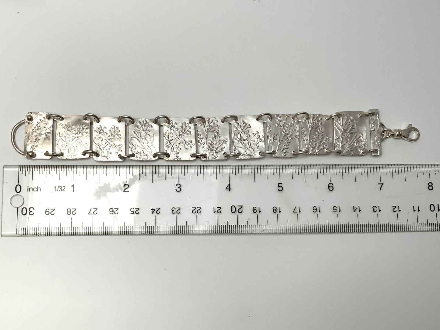 Wildflower Embossed Silver Link Bracelet with Matching Earrings - Evitts Creek Arts