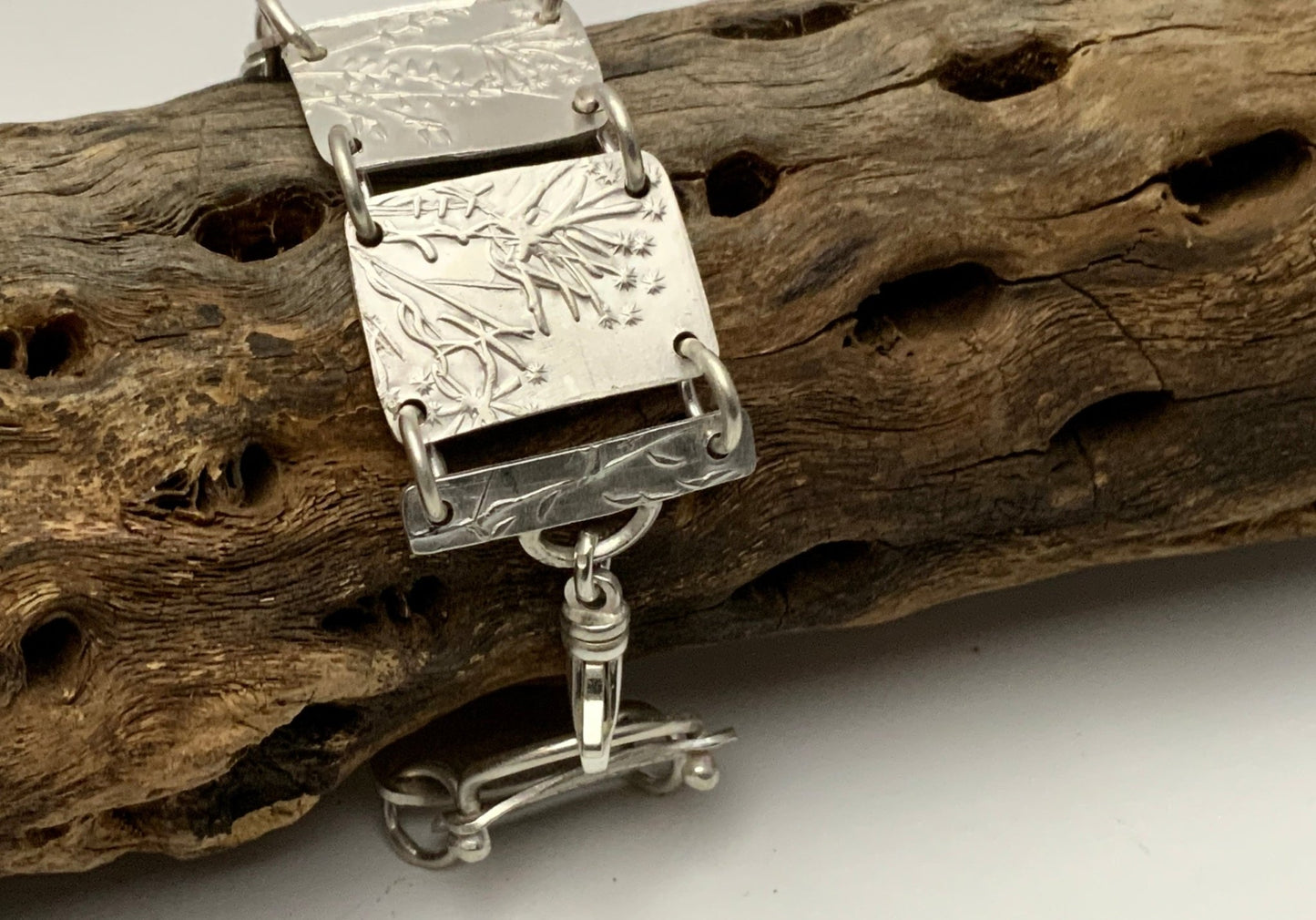 Wildflower Embossed Silver Link Bracelet with Matching Earrings - Evitts Creek Arts