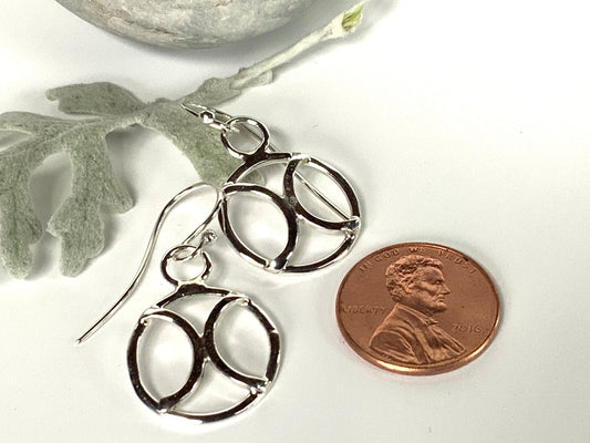 Small Circle Design Silver Earrings - Evitts Creek Arts